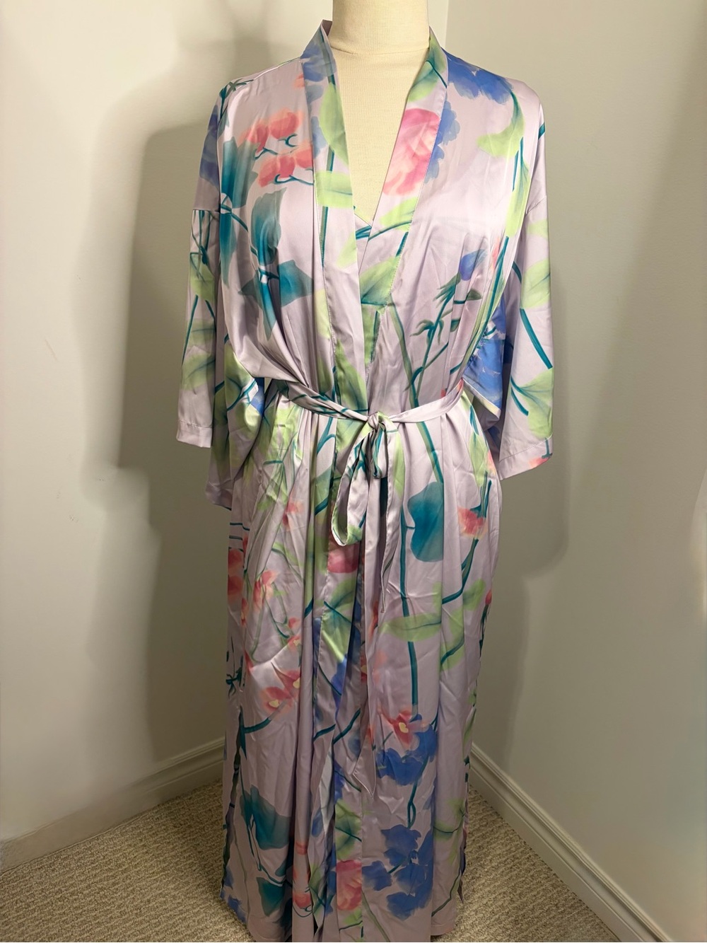 LA VIE EN ROSE Matching Satin Robe & Maxi Slip Dress Set – SIZE LARGE